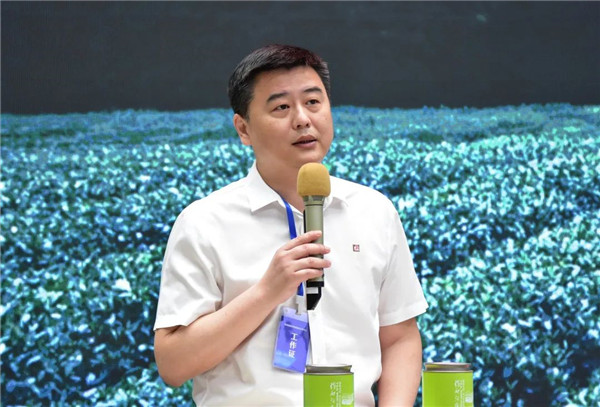 新理念、新時(shí)尚、新方式、新感受——德宇集團(tuán)舉行2022得雨活茶新品發(fā)布推廣會(huì)